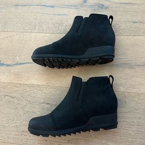 Sorel ankle booties Evie